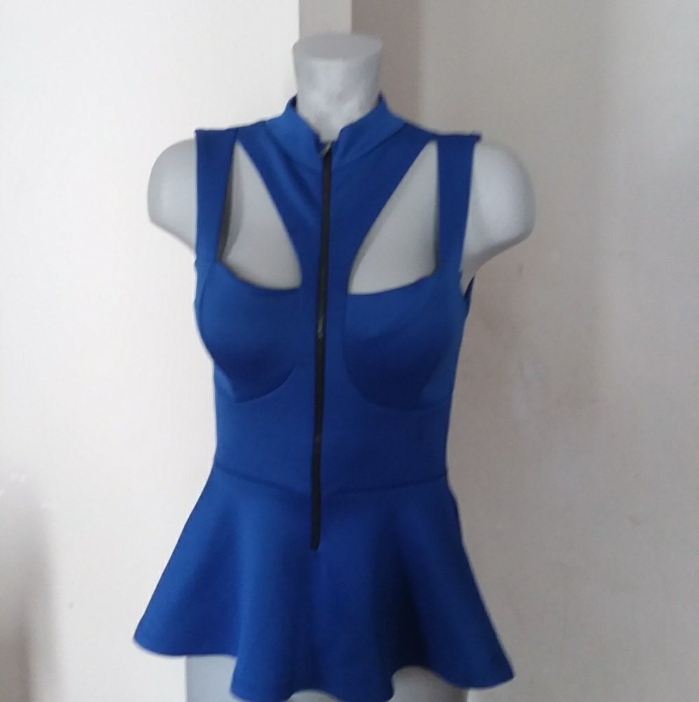 Women blouse by 2be bebe size S